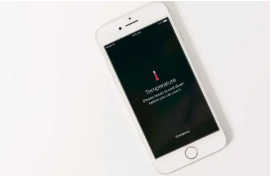 台前苹果手机维修分享iPhone 手机发热如何快速降温 
